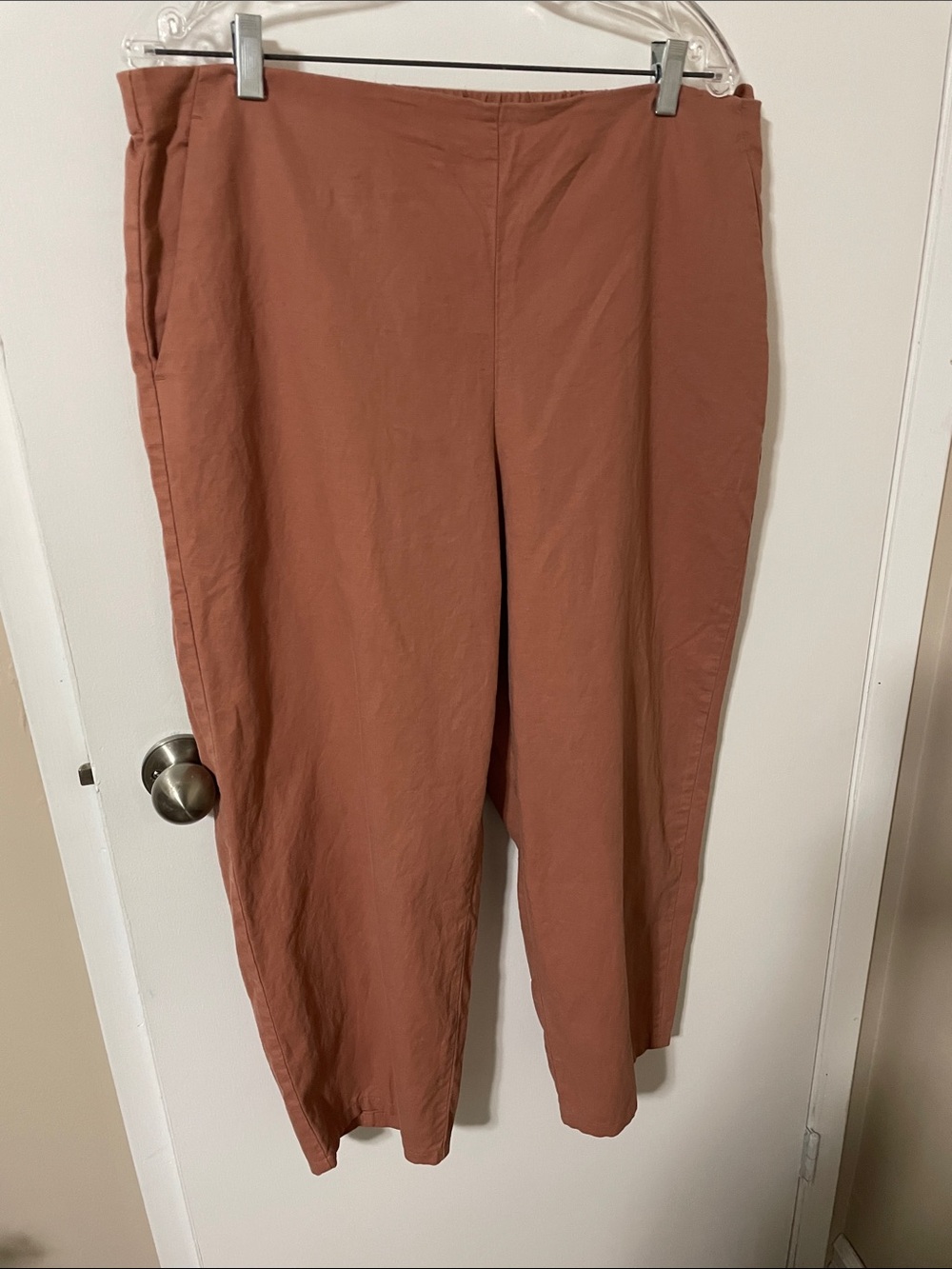 Eileen Fisher Cotton/Hemp Blend Cropped Pants in Clay Orange Colour Size Large